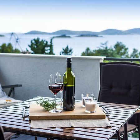 Sestrice Apartment Drage Bagian luar foto
