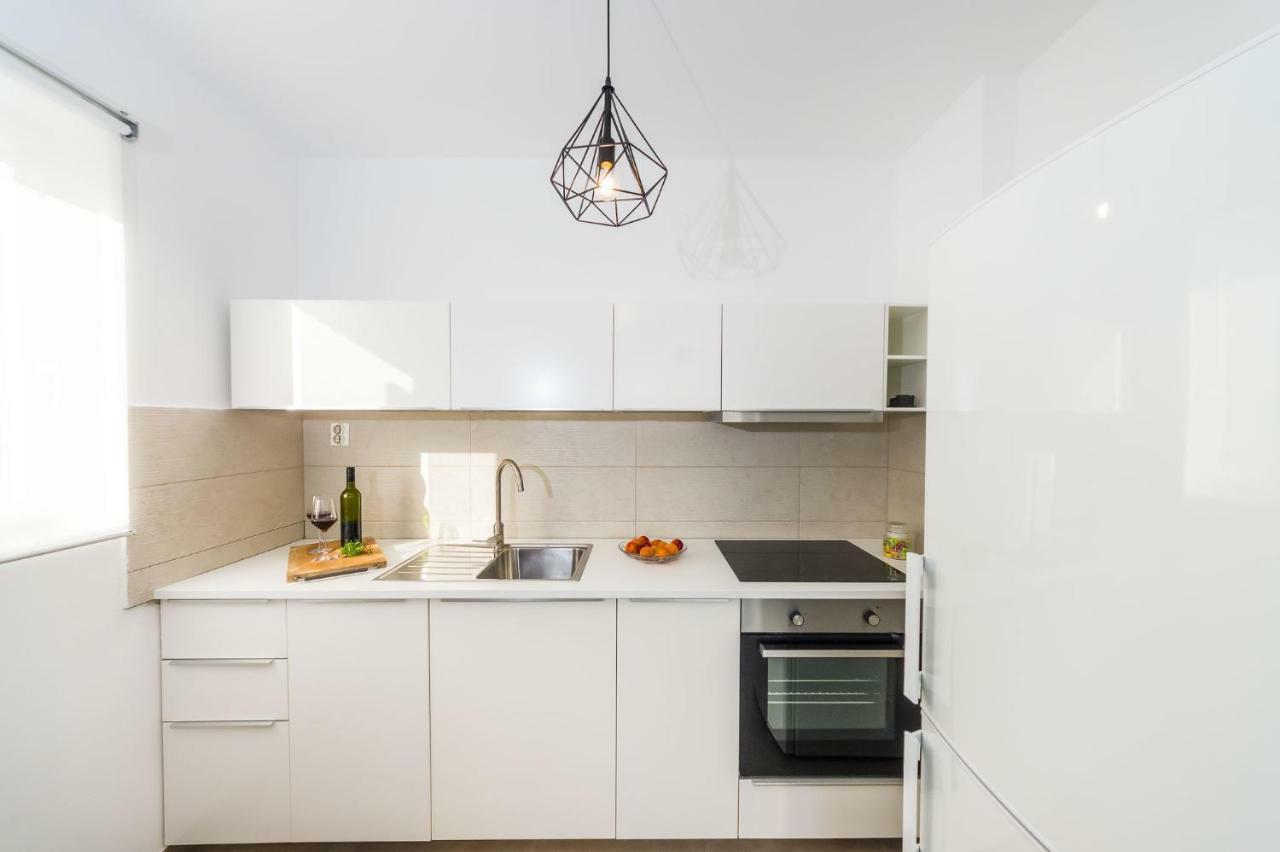 Sestrice Apartment Drage Bagian luar foto